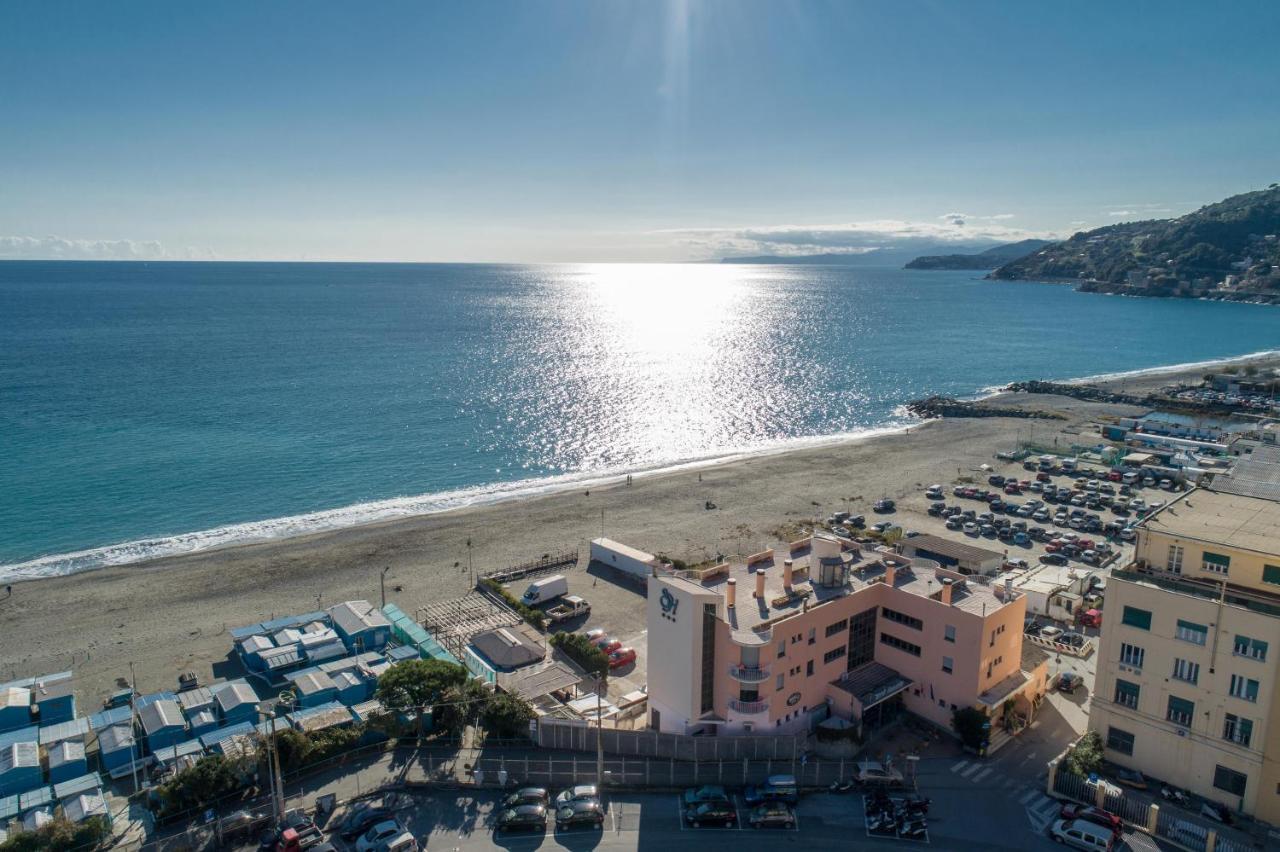 Hotel Sirenella Mele Exterior foto